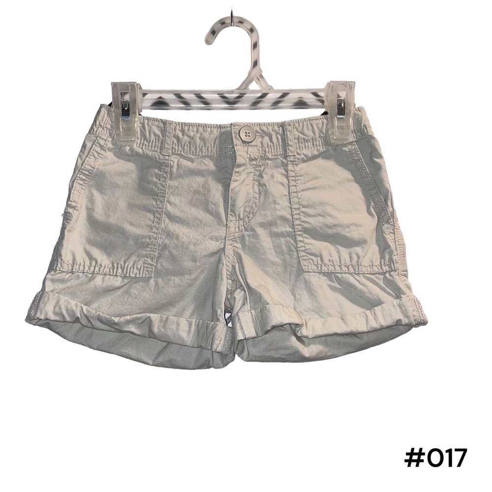 GapKids Khaki Shorts 6R